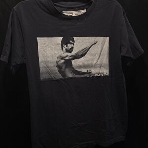 Bruce Lee T-Shirt Roots of Fight RO "Laser Focus" Quote Warrior Made USA Black M